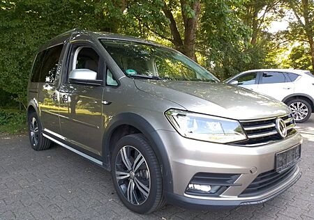 VW Caddy Volkswagen 2,0TDI 110kW BMT DSG Alltrack 5-Sitzer...