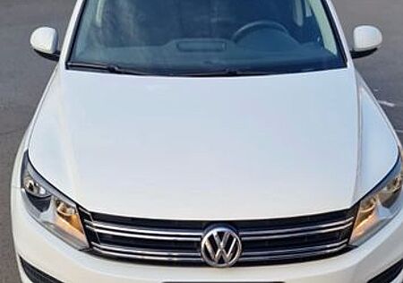 VW Tiguan Volkswagen 1.4 TSI 92kW BMT Trend & Fun Trend & Fun