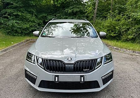 Skoda Octavia RS 230PS