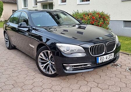 BMW 740d - sehr guter Zustand. mit einem zweiten Sa