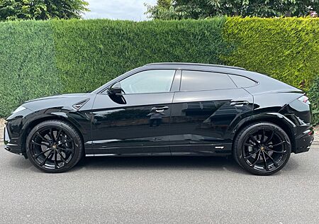 Lamborghini Urus S /Q-Citura/B&O/Black/Carbon/Massage/23/AHK