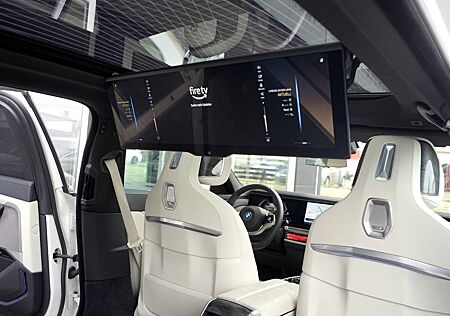BMW i7 xDrive 60*Theatre Screen*Kristall*SKY Lounge*