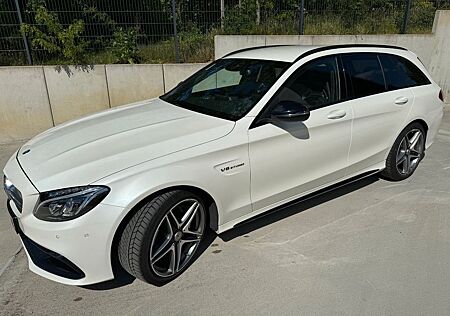 Mercedes-Benz C 63 AMG T-Mod*Vmax*Burmester*Night*Keyl*Designo