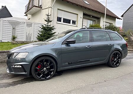 Skoda Octavia 2.0 TDI DSG 4x4 RS Combi