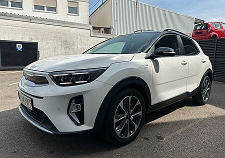 Kia Stonic Platinum Edition Mild Hybrid