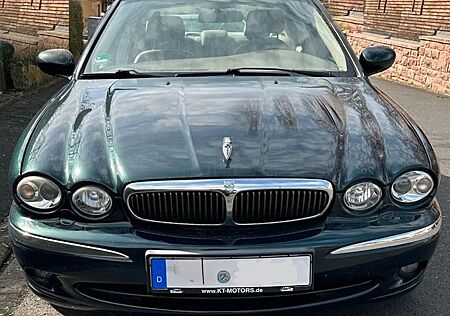 Jaguar X-Type 2,5 Liter V6 Executive