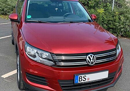 VW Tiguan Volkswagen 1.4 TSI BlueMotion Tech Trend & Fun T...