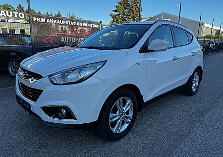 Hyundai ix35 AWD Automatik+AHK+TÜV&Service Neu+Leder