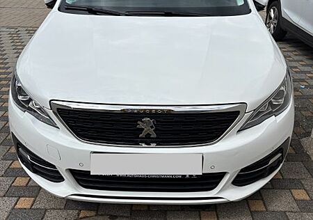 Peugeot 308 PureTech 130 Active Active