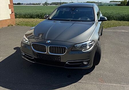 BMW 530d xDrive A Luxury Line Luxury Line