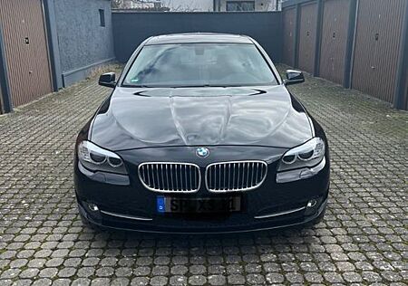BMW 525 Schiebedach/Sitzheizung / 134.000km