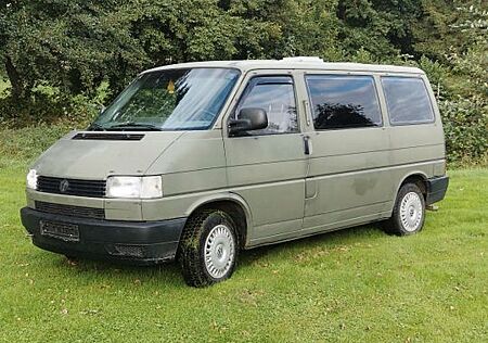 VW T4 Volkswagen 2.4D ex Bundeswehr Multivan Camper HU Neu