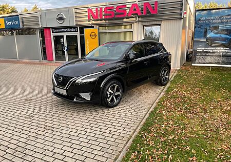 Nissan Qashqai 1.3 DIG-T MHEV 140PS N-Connecta Tech