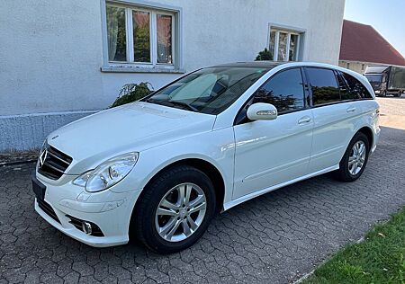 Mercedes-Benz R 280 PANODACH NAVI AMG OPTIK 7SITZER 1 HAND