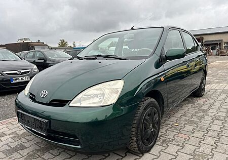 Toyota Prius 1,5 L AUTOMATIK-KLIMA-NAVI