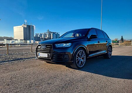 Audi SQ7 4.0 TDI quattro tiptronic - schwarz