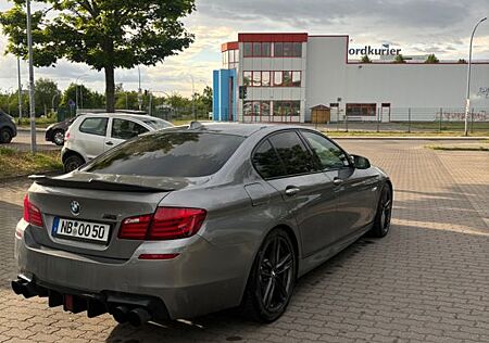 BMW 535i xDrive A Luxury Line Luxury Line