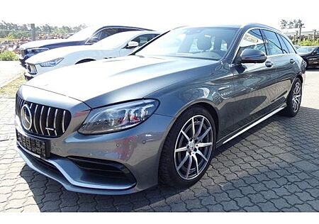 Mercedes-Benz C 63 AMG T Speedshift Navi PDC 360 LED Leder