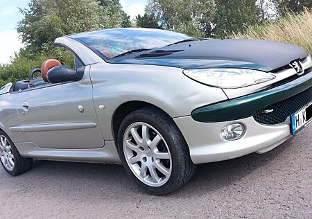 Peugeot 206 CC "GTI" Cabrio 2.0 16V Roland Garros 136 PS