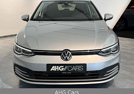 VW Golf Volkswagen 8 Lim. Life 2,0 TDI DSG*NAVI*LED*TEMP*1HAND