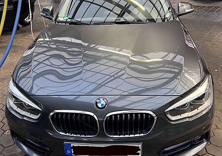BMW 118i Sport Line Sport Line