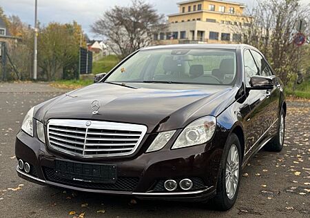Mercedes-Benz E 220 E Limousine CDI BlueEfficiency