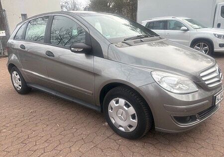 Mercedes-Benz B 150 BlueEFFICIENCY -