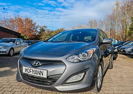 Hyundai i30 cw FIFA World Cup Edition 1.6 CRDI 1 HAND