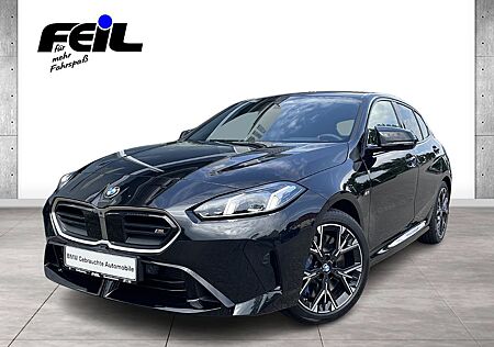 BMW M135i xDrive Limousne