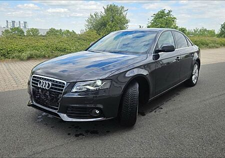 Audi A4 1.8 TFSI Attraction Attraction