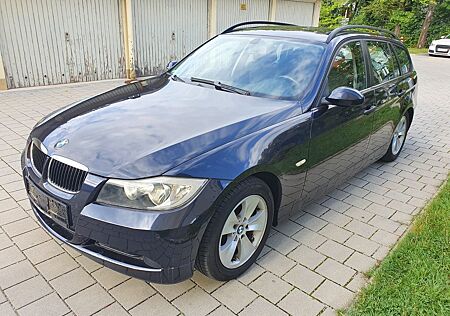 BMW 320i Touring/Service Neu/Scheckheft/Wenig KM