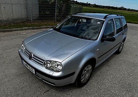 VW Golf Volkswagen 1.4 EDITION Variant KLIMA