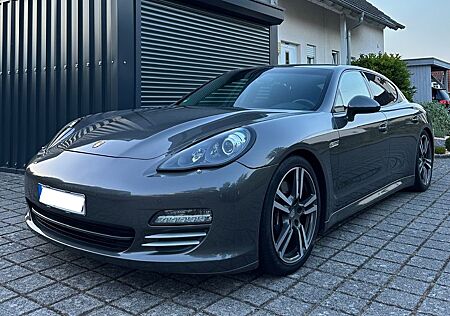 Porsche Panamera 4,Allrad,20 Zoll,Scheckheft lückenlos