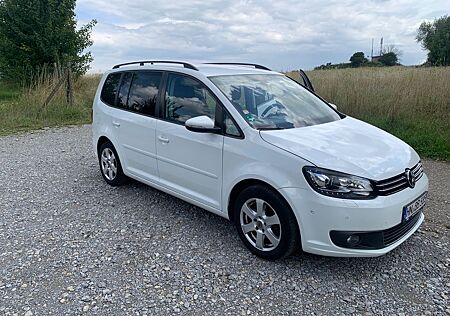 VW Touran Volkswagen 2.0 TDI 103kW DSG -