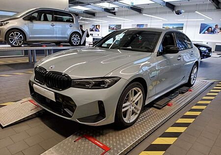 BMW 330e xDRIVE LIMOUSINE M SPORT/SHADOW/ACC/eGSD/KA