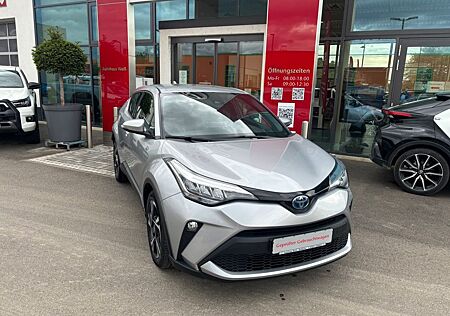 Toyota C-HR 2,0 Hybrid Team D Topfahrzeug