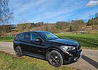 BMW X1 xDrive25i A Advantage