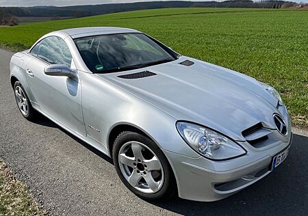 Mercedes-Benz SLK 200 KOMPRESSOR -Cabrio Hardtop Leder Klima