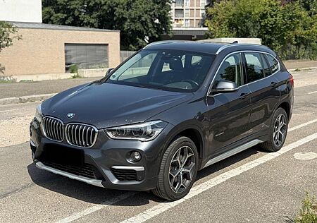 BMW X1 18d luxury Line