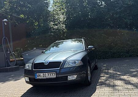 Skoda Octavia Combi 2.0 TDI PD DPF DSG Ambiente Am...