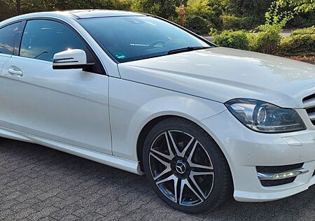 Mercedes-Benz C 250 CDI Coupé, AMG Sport