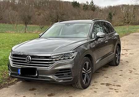 VW Touareg Volkswagen 3.0 V6 TDI SCR 170kW 4MOTION Tiptronic -