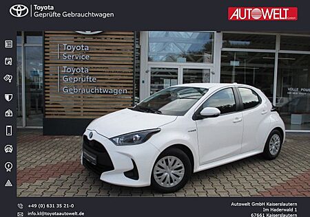 Toyota Yaris Hybrid Business Edition