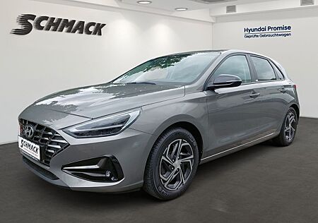 Hyundai i30 Intro Edition*NAVI*PDC*KAMERA*