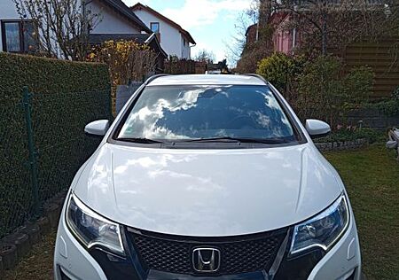 Honda Civic 1.8 i-VTEC Elegance Tourer Elegance