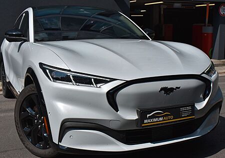 Ford Mustang Mach-E Premium AWD