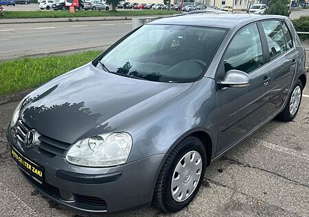 VW Golf Volkswagen V Lim. Trendline