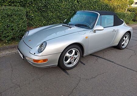 Porsche 993 Carrera Cabriolet deutsches Auto