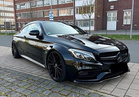 Mercedes-Benz C 63 AMG C63 AMG PERFORMANCE*PANO*DEU*STERNENHIMMEL