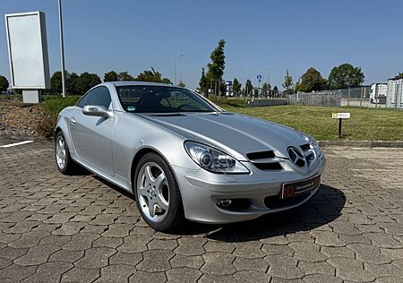 Mercedes-Benz SLK 350 - TÜV und Service neu Gratis dazu!
